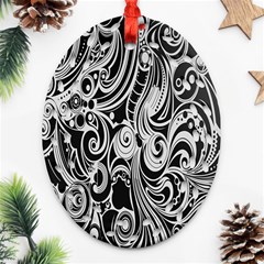 Black White Shape Oval Filigree Ornament (two Sides)