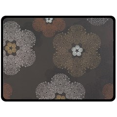 Walls Medallion Floral Grey Polka Fleece Blanket (large) 