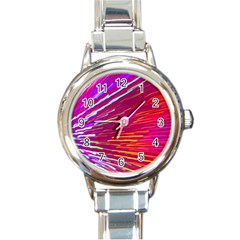 Zoom Colour Motion Blurred Zoom Background With Ray Of Light Hurtling Towards The Viewer Round Italian Charm Watch