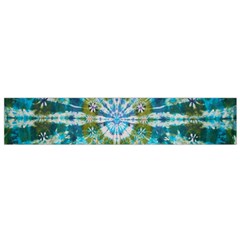 Green Flower Tie Dye Kaleidoscope Opaque Color Flano Scarf (small)