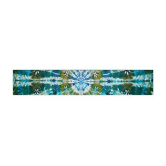 Green Flower Tie Dye Kaleidoscope Opaque Color Flano Scarf (mini)