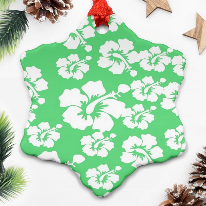 Hibiscus Flowers Green White Hawaiian Ornament (Snowflake)