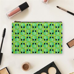 Alien Pattern Cosmetic Bag (medium)  by BangZart