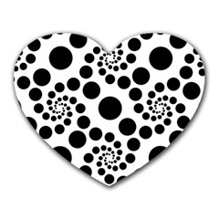 Dot Dots Round Black And White Heart Mousepads by BangZart