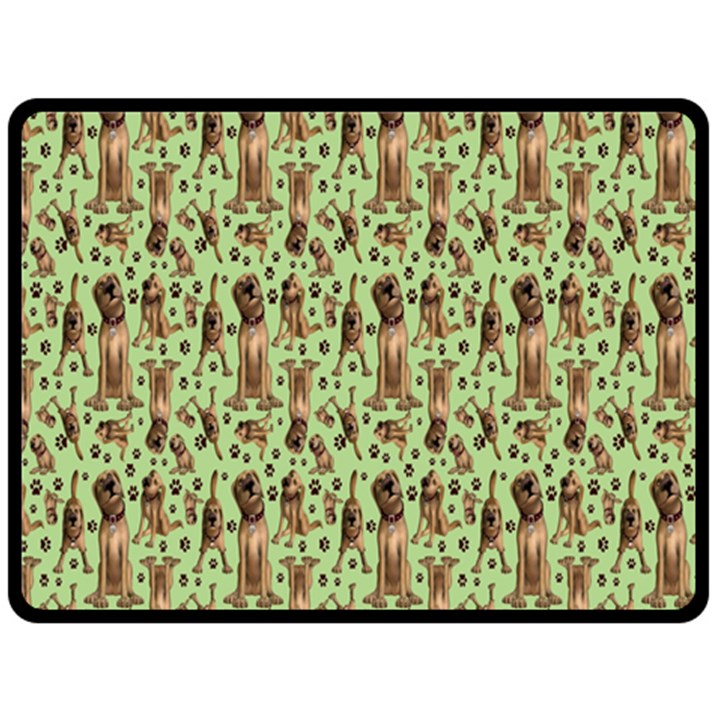 Puppy Dog Pattern Fleece Blanket (Large) 