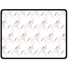 Unicorn Pattern Fleece Blanket (large) 