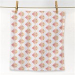 Geometric Losangle Pattern Rosy Face Towel Front