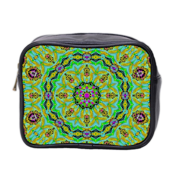 Golden Star Mandala In Fantasy Cartoon Style Mini Toiletries Bag 2-Side