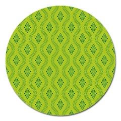 Decorative Green Pattern Background  Magnet 5  (round) by TastefulDesigns