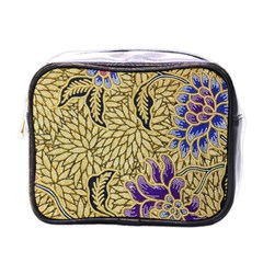 Traditional Art Batik Pattern Mini Toiletries Bags by BangZart