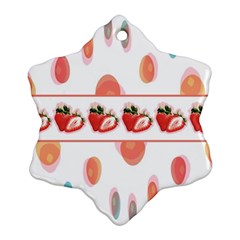 Strawberries Ornament (snowflake)