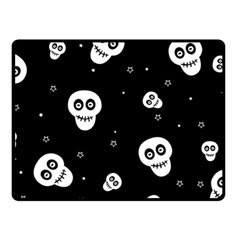 Skull Pattern Fleece Blanket (small) by BangZart