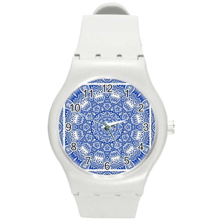 Blue Mandala Art Pattern Round Plastic Sport Watch (M)