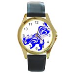 Skunk Animal Still From Round Gold Metal Watch Front