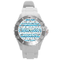 Baby Blue Chevron Grunge Round Plastic Sport Watch (l)