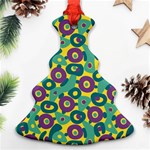 Discrete State Turing Pattern Polka Dots Green Purple Yellow Rainbow Sexy Beauty Christmas Tree Ornament (Two Sides) Front