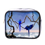 Wonderful Blue  Parrot Looking To The Ocean Mini Toiletries Bags