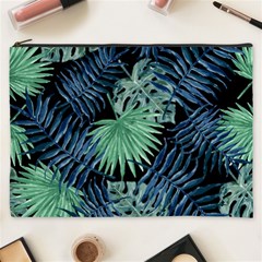 Tropical Pattern Cosmetic Bag (xxxl)  by ValentinaDesign