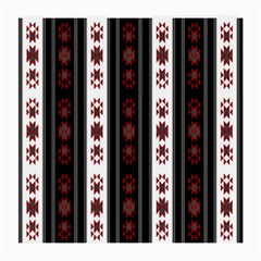 Folklore Pattern Medium Glasses Cloth