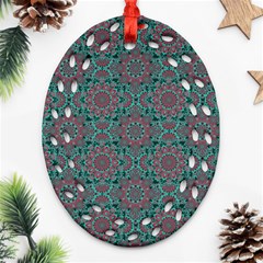 Oriental Pattern Ornament (oval Filigree) by ValentinaDesign