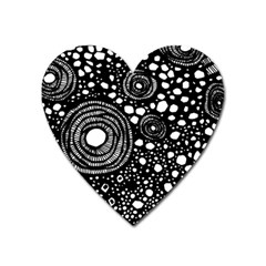 Circle Polka Dots Black White Heart Magnet