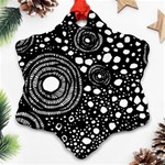 Circle Polka Dots Black White Snowflake Ornament (Two Sides) Front