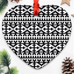 Model Traditional Draperie Line Black White Ornament (heart) by Mariart