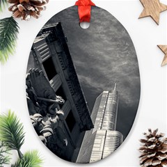 Chicago Skyline Tall Buildings Ornament (oval) by BangZart