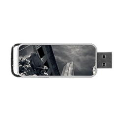 Chicago Skyline Tall Buildings Portable Usb Flash (one Side) by BangZart