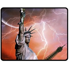 Statue Of Liberty New York Fleece Blanket (medium)  by Nexatart