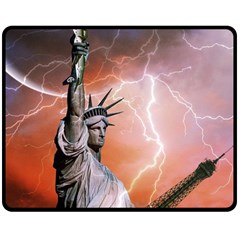 Statue Of Liberty New York Double Sided Fleece Blanket (medium)  by Nexatart