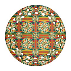 Eye Catching Pattern Round Filigree Ornament (Two Sides)