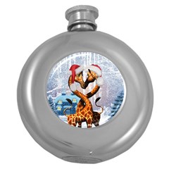 Christmas, Giraffe In Love With Christmas Hat Round Hip Flask (5 Oz) by FantasyWorld7