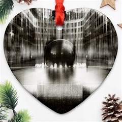 Black And White Hdr Spreebogen Ornament (heart) by Nexatart