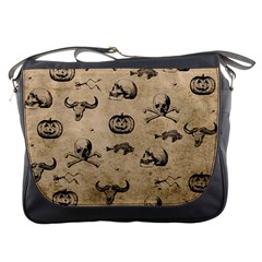 Vintage Halloween Pattern Messenger Bags by Valentinaart