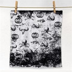 Vintage Halloween Pattern Face Towel by Valentinaart