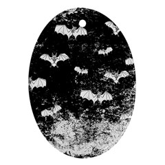 Vintage Halloween Bat pattern Oval Ornament (Two Sides)