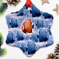 Swim Fish Ornament (snowflake)