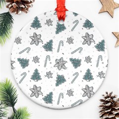 Ginger Cookies Christmas Pattern Round Ornament (two Sides)