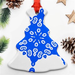 Snowflake Art Blue Cool Polka Dots Christmas Tree Ornament (two Sides)