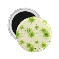 Leaf Green Star Beauty 2.25  Magnets