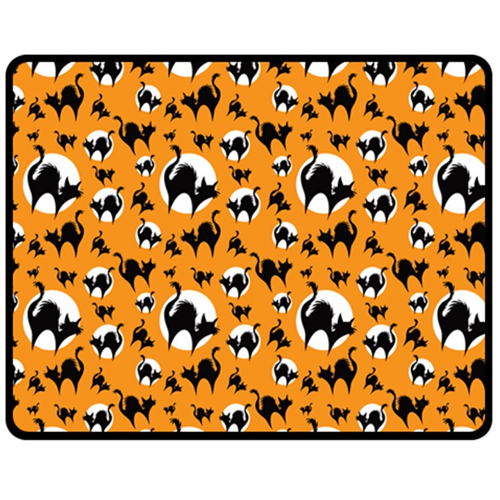 Pattern Halloween Black Cat Hissing Fleece Blanket (Medium) 