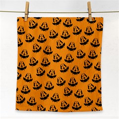 Halloween Jackolantern Pumpkins Icreate Face Towel by iCreate