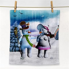 Funny, Cute Snowman And Snow Women In A Winter Landscape Face Towel by FantasyWorld7