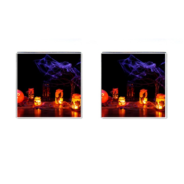 Awaiting Halloween Night Cufflinks (Square)