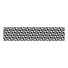 Black And White Waves Illusion Pattern Velvet Scrunchie