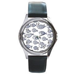 Love Fish Seaworld Swim Blue Sea Water Cartoons Round Metal Watch