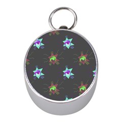 Random Doodle Pattern Star Mini Silver Compasses