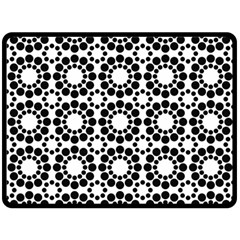 Black White Pattern Seamless Monochrome Fleece Blanket (large)  by Celenk