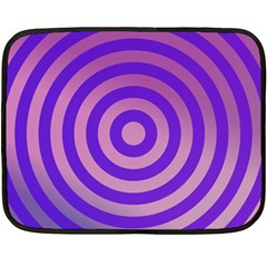 Circle Target Focus Concentric Fleece Blanket (mini) by Celenk